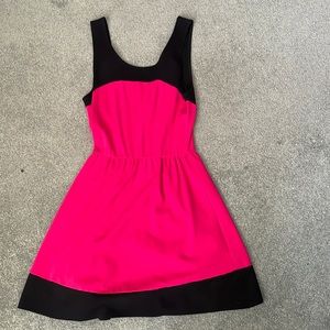 Pink sleeveless dress